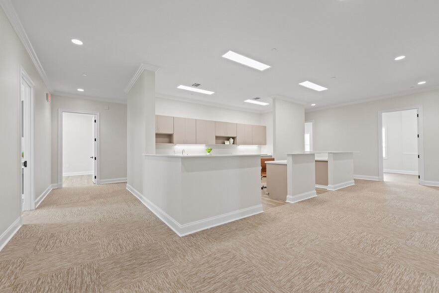 More Photos Of 1102 Apollo rd, Scott Office Residential For Lease