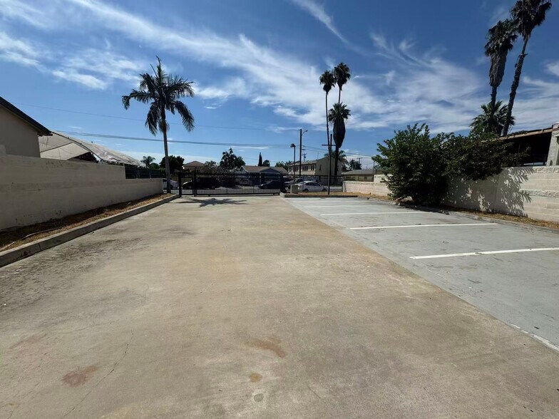 More Photos Of 2735 Tyler Ave, El Monte Warehouse For Lease