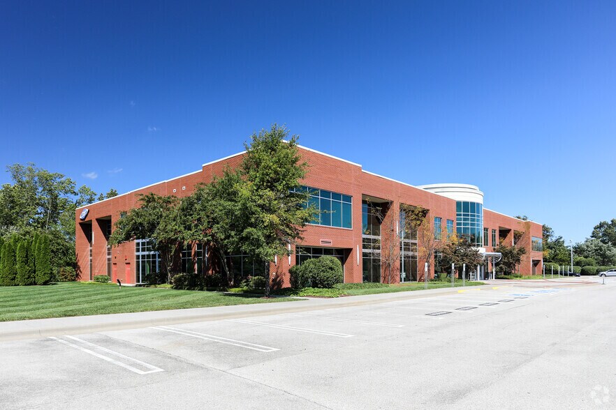 More Photos Of 10025 Investment Dr, Knoxville Office For Lease
