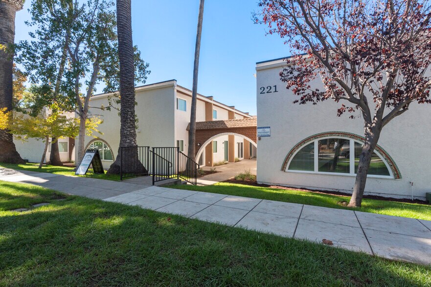 More Photos Of 221 S Nevada St, Oceanside Apartments For Sale