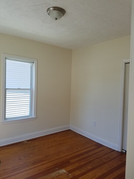 More Photos Of 293 School St, Stoughton Apartments For Sale