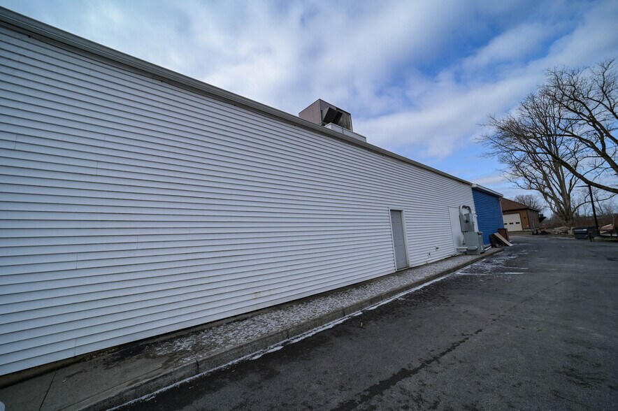 More Photos Of 1700 Oriskany W st, Utica Carwash For Sale