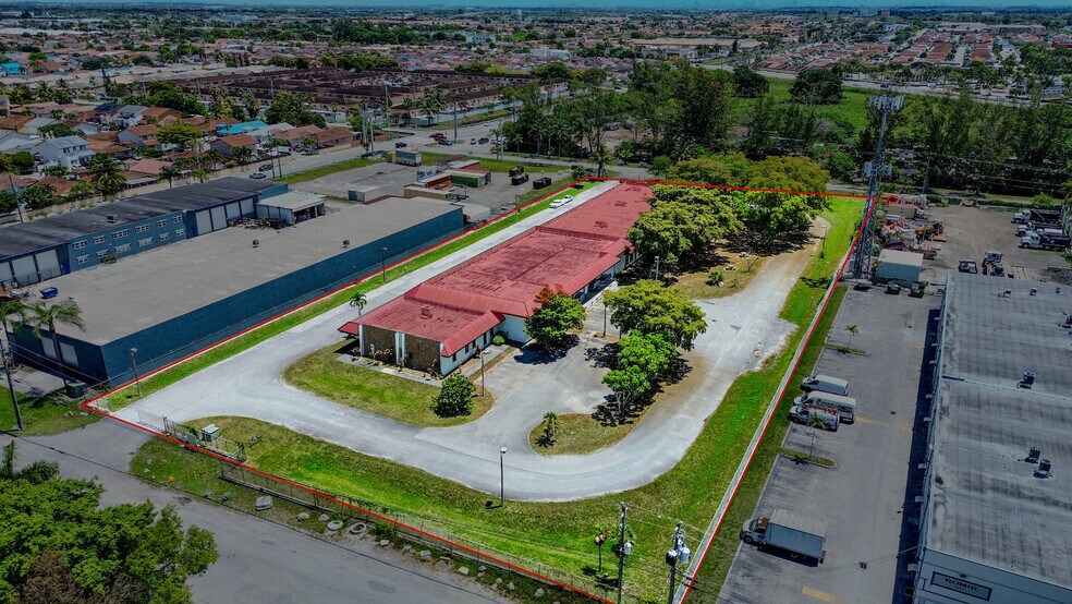 More Photos Of 12175 NW 98th Ave, Hialeah Warehouse For Sale