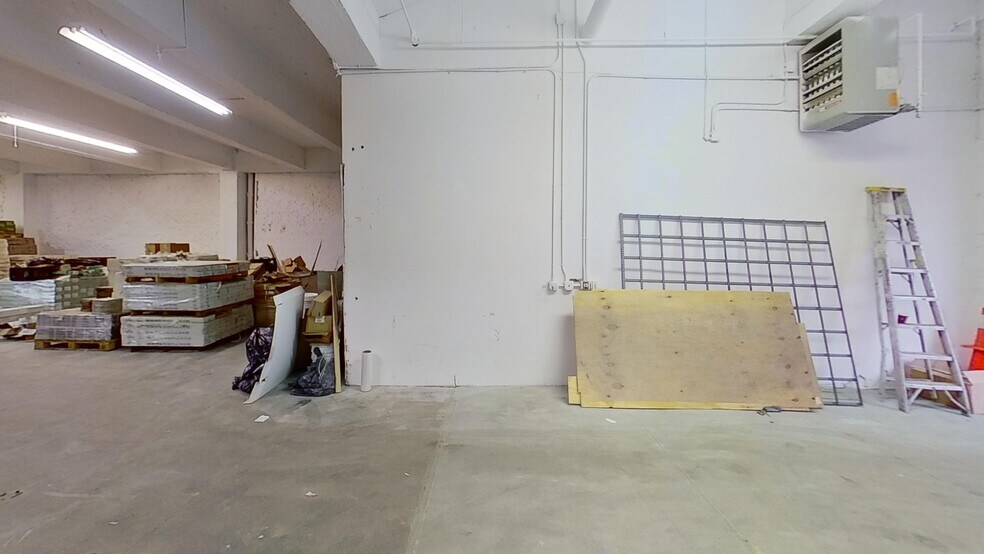 More Photos Of 124 E 124th St, New York Loft Creative Space For Lease