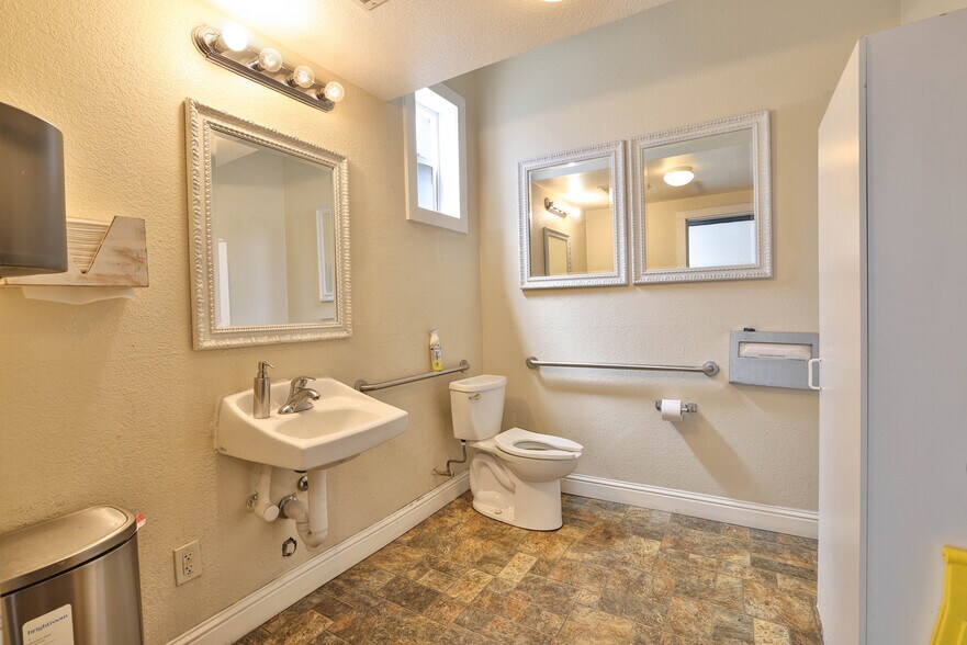 More Photos Of 982-998 The Alameda, San Jose Apartments For Sale