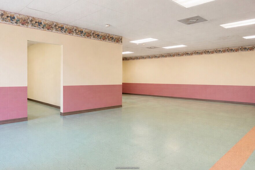 More Photos Of 15375 AL Highway 24, Moulton Daycare Center For Sale
