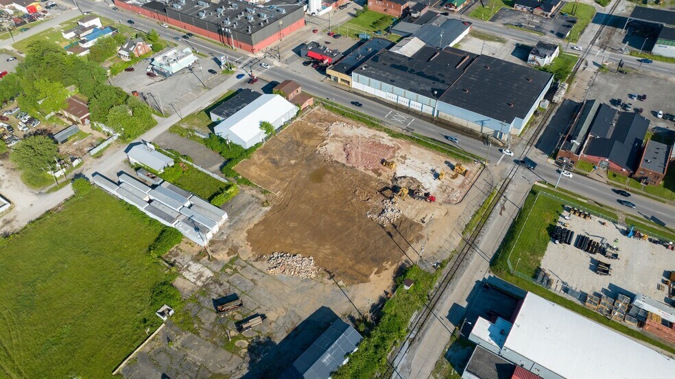 More Photos Of 1420-1444 Washington Ave, Huntington Land For Sale