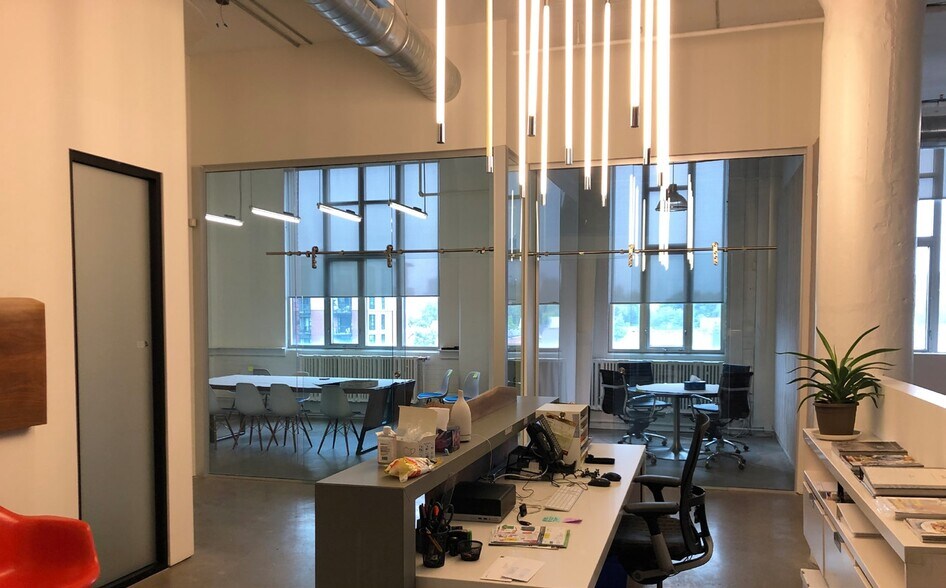 More Photos Of 235 Carlaw Ave, Toronto Office For Lease