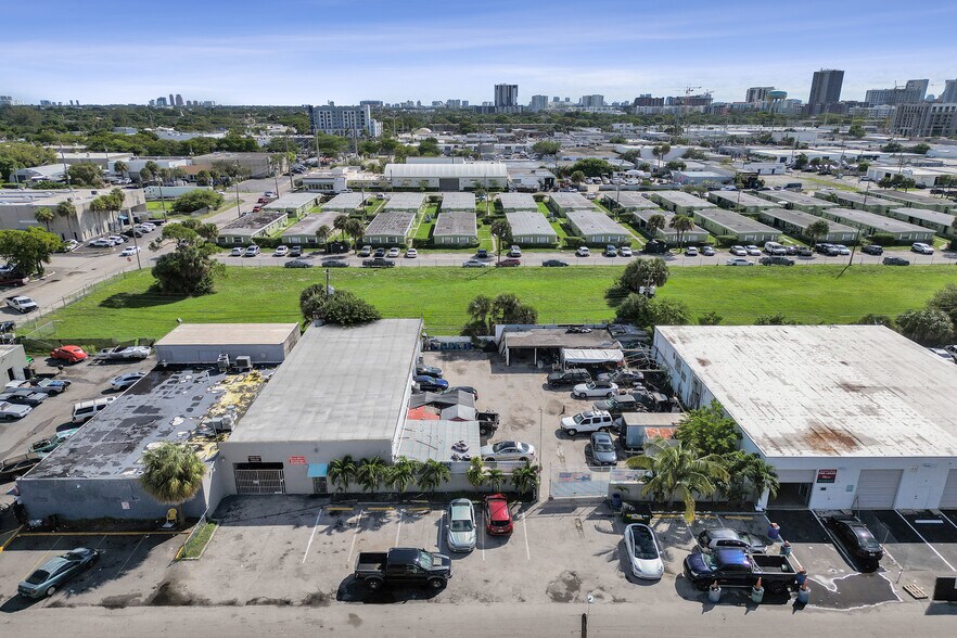 More Photos Of 834 NW 10th Ter, Fort Lauderdale Industrial For Sale