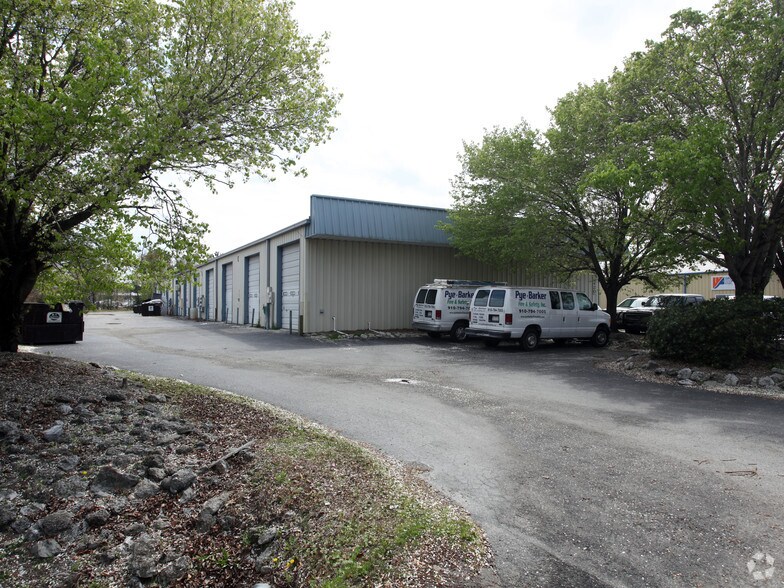 More Photos Of 6420 Amsterdam Way, Wilmington Warehouse For Sale