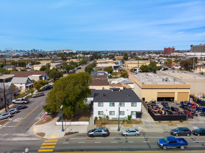 Primary Photo Of 1227 Coolidge Ave, National City Apartments For Sale