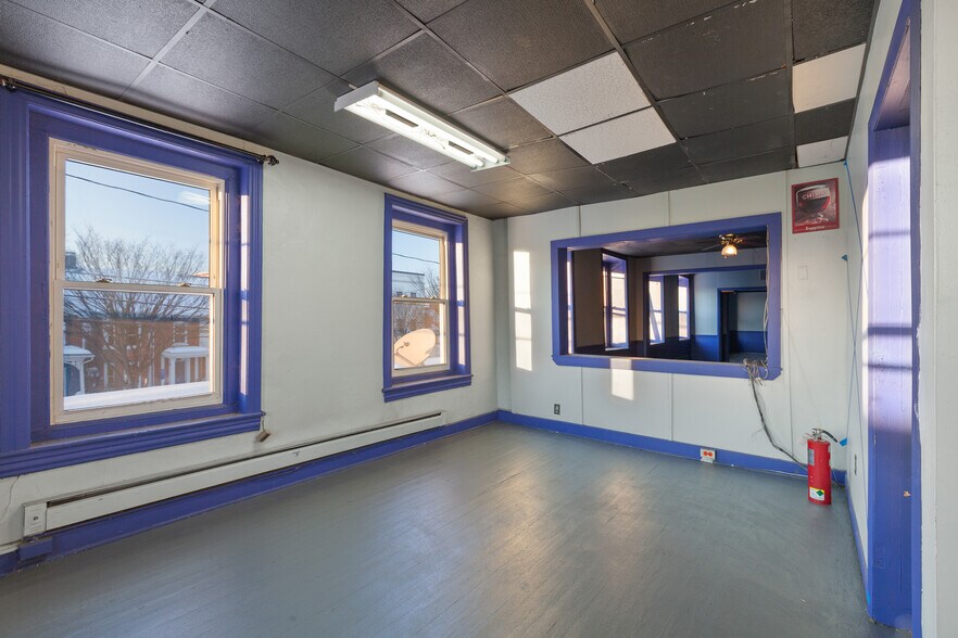 More Photos Of 194-198 Main St, Emmaus Restaurant For Sale