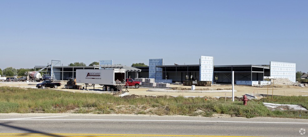 More Photos Of 4282 E Rockton Rd, Rockton Rehabilitation Center For Lease