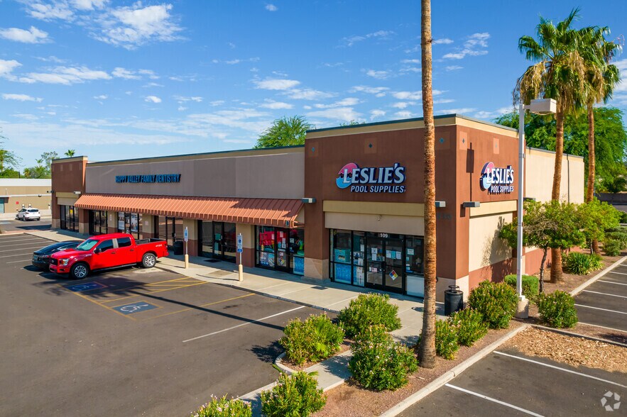 More Photos Of 23425 N 39th Dr, Glendale Unknown For Lease