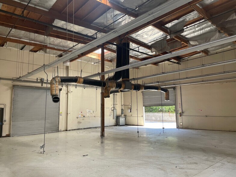 More Photos Of 3 Whatney, Irvine Research And Development For Sale