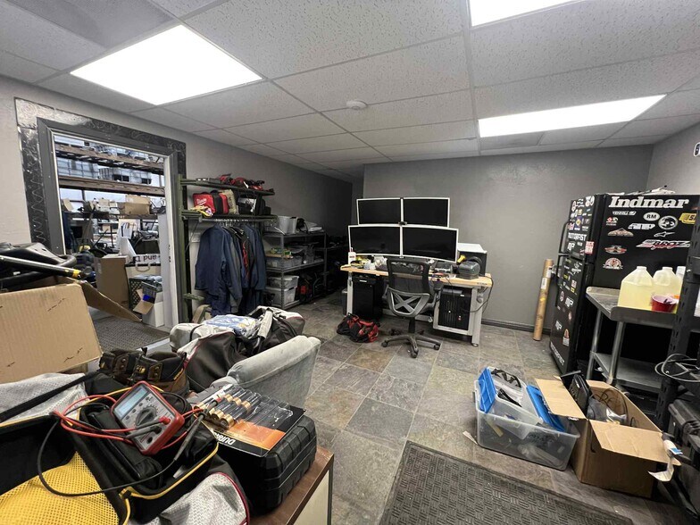 More Photos Of 1211 Wilson ln, West Haven Warehouse For Lease