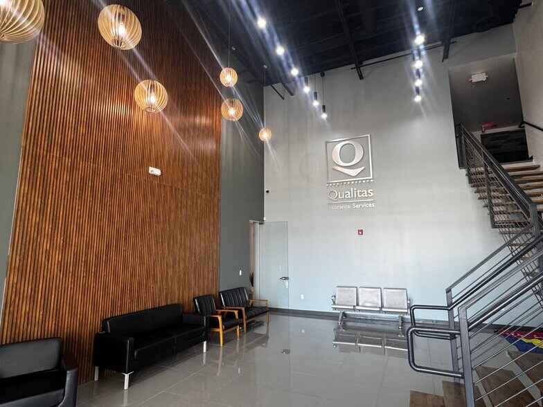 More Photos Of 11323 Rojas Dr, El Paso Warehouse For Lease