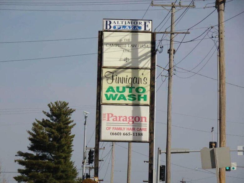 More Photos Of 1902 S Baltimore St, Kirksville Freestanding For Sale
