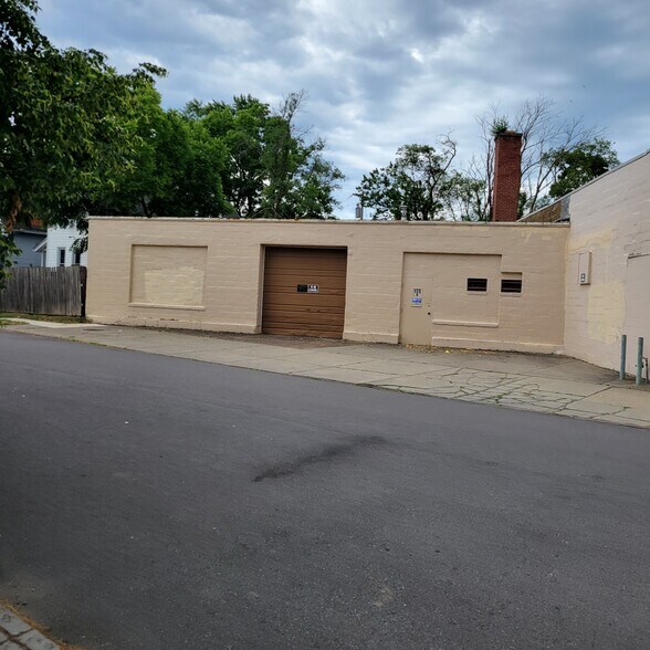 More Photos Of 125 Ontario St, Buffalo Warehouse For Sale