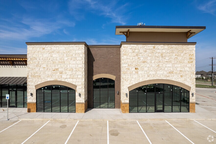 More Photos Of 14111 King Rd, Frisco Storefront Retail Office For Lease