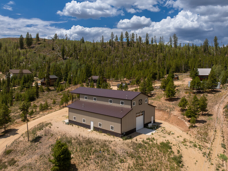 More Photos Of 450 County 424 rd, Grand Lake Flex For Sale