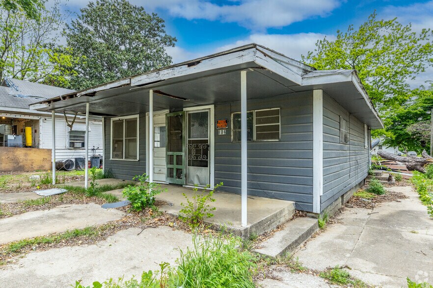 More Photos Of 312 N Creek St, Holdenville Apartments For Sale