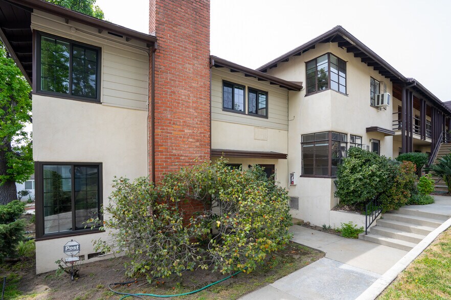 More Photos Of 2629-2643 1/2 Lake Ave, Altadena Apartments For Sale