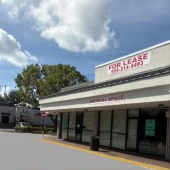 More Photos Of 18600-18760 NW 67th Ave, Miami Lakes Unknown For Lease