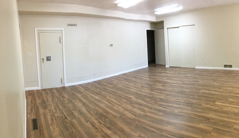 More Photos Of 1524 NW 8th St, Meridian Office For Lease