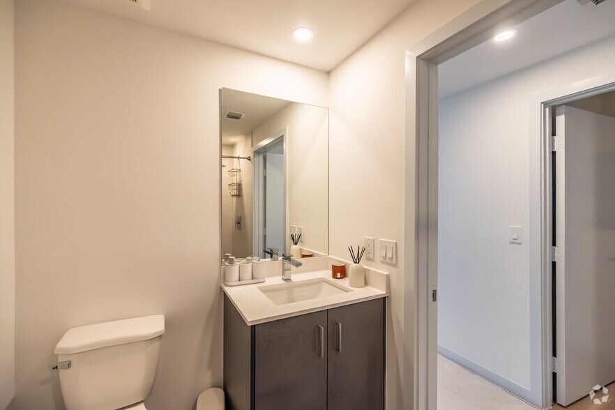 More Photos Of 51 NW 28th St, Miami Apartments For Lease