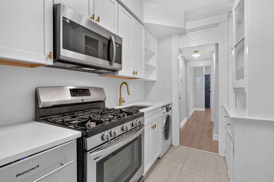 More Photos Of 4025 Kansas Ave NW, Washington Apartments For Sale
