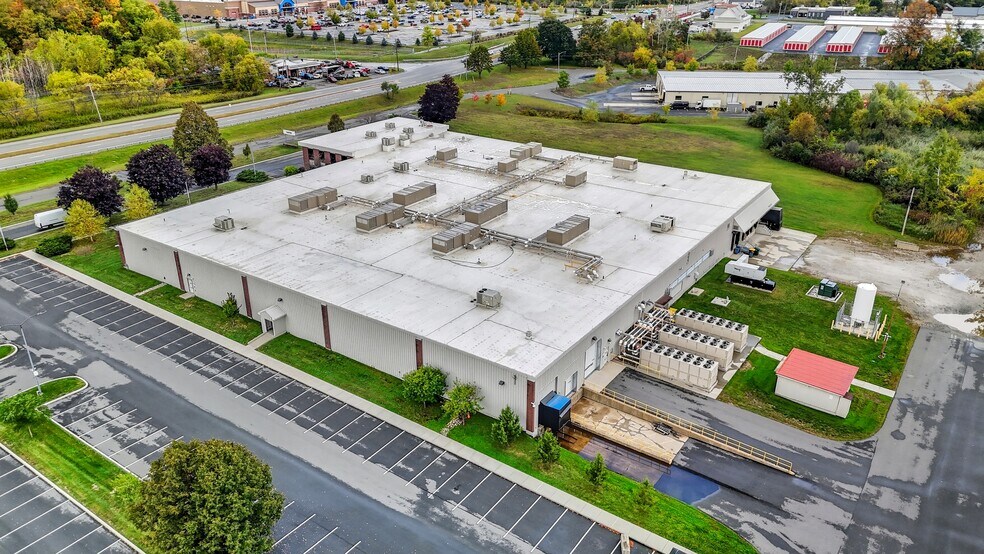 More Photos Of 1466 Curran Hwy, North Adams Manufacturing For Lease