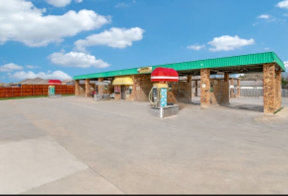 More Photos Of 1545 Everman Pky, Everman Specialty For Sale