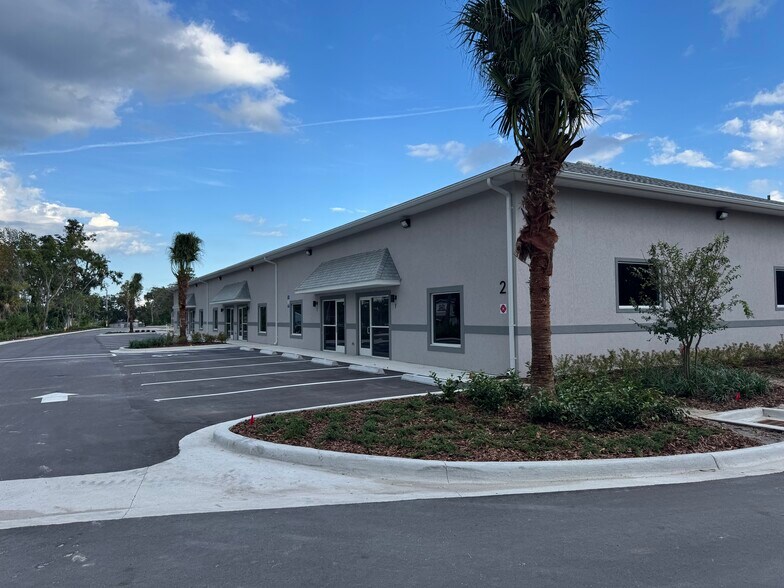 More Photos Of 1101 Reed Canal Rd, Port Orange Warehouse For Sale