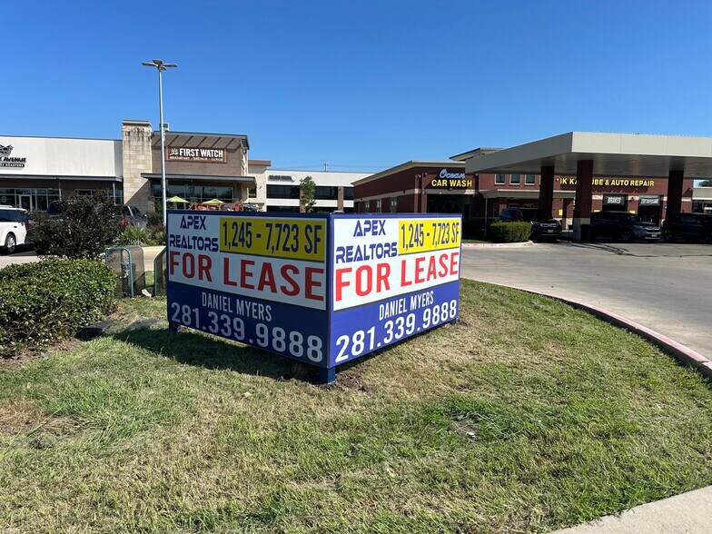 More Photos Of 2941 Broadway Bend Dr, Pearland Office For Lease