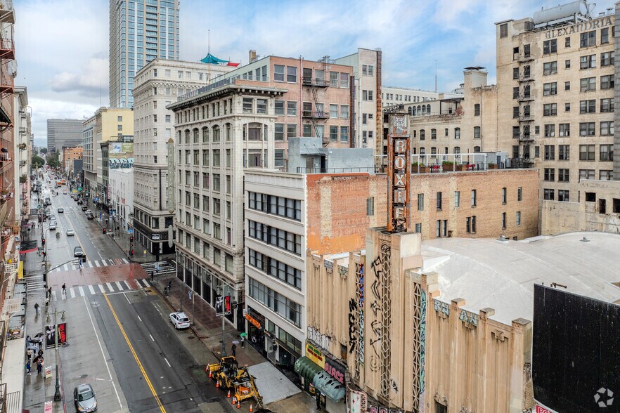 More Photos Of 510-514 S Broadway, Los Angeles Office For Lease