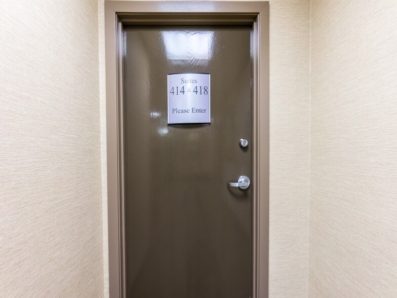 More Photos Of 1055 N 300 W, Provo Medical For Sale