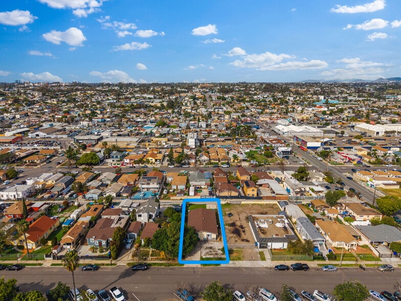 More Photos Of 2956 Clay Ave, San Diego Multifamily For Sale