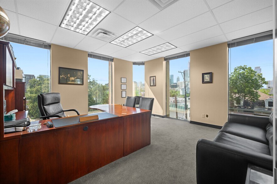 More Photos Of 1411 West Ave, Austin Office For Sale