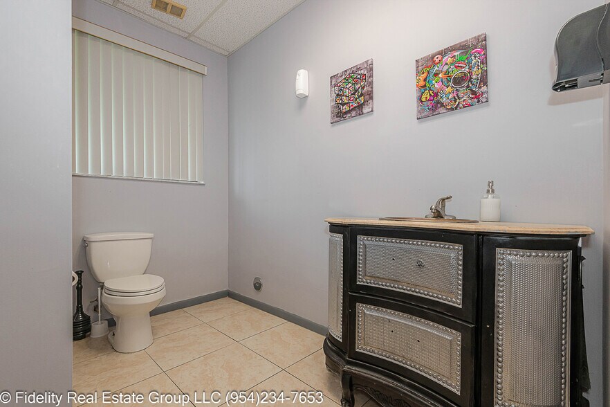 More Photos Of 3650 Coral Ridge Dr, Coral Springs Light Manufacturing For Lease