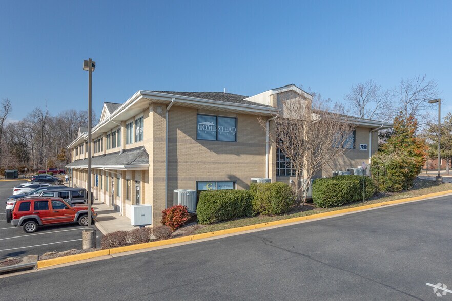 More Photos Of 7500-7548 Gardner Park Dr, Gainesville Office For Lease