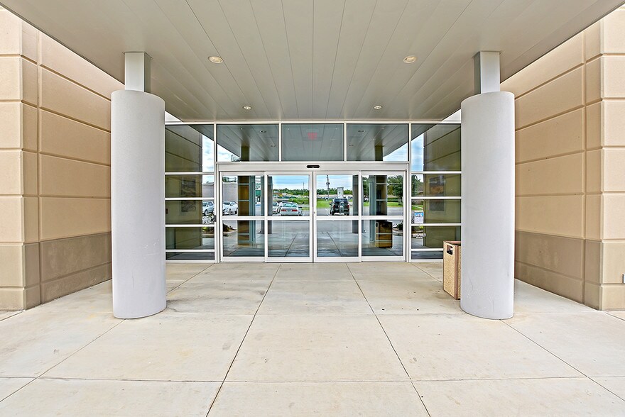 More Photos Of 1485 FM 1960 Byp E, Humble Medical For Lease