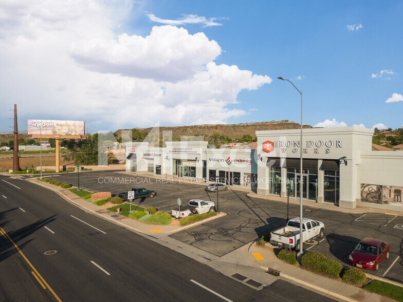 More Photos Of 2051 E Red Hills Pky, St George General Retail For Sale
