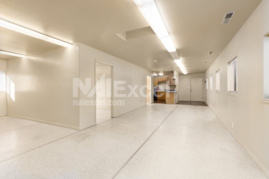 More Photos Of 47 E Center St, Parowan Storefront Retail Office For Lease