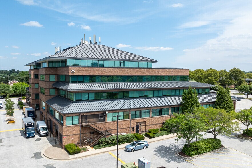 More Photos Of 25 Crossroads Dr, Owings Mills Medical For Lease