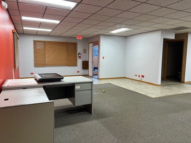 More Photos Of 75 E Division St, Mundelein Office Residential For Lease