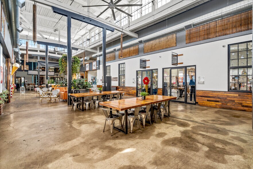 More Photos Of 825 Chattanooga Ave, Dalton Restaurant For Lease