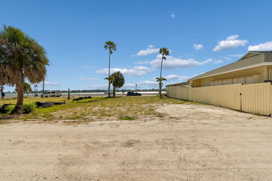 More Photos Of 808 Pass a Grille Way, St Pete Beach Land For Sale