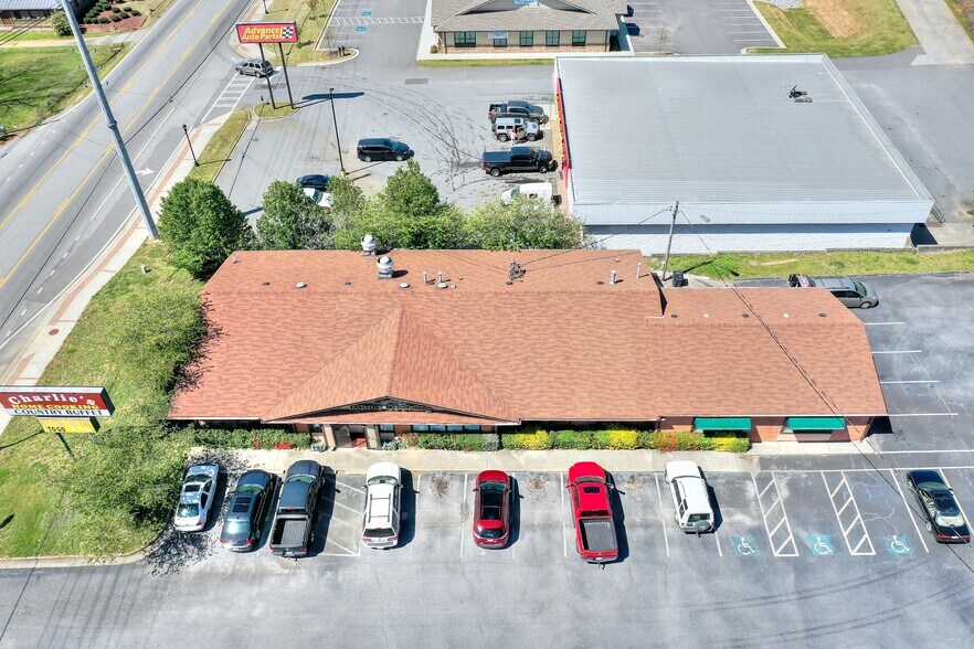 More Photos Of 1102 W Spring St, Monroe Restaurant For Sale