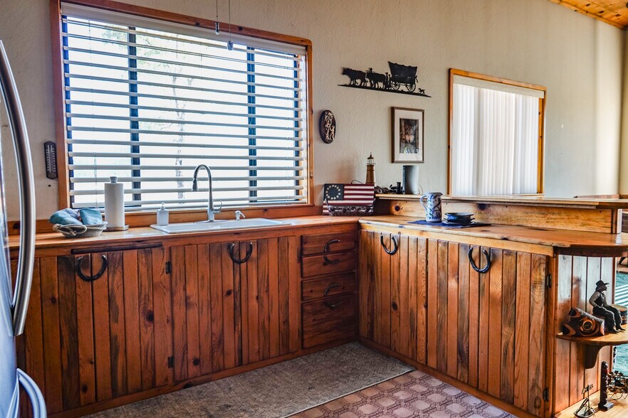 More Photos Of 3855 Scott River Rd, Fort Jones Land For Sale